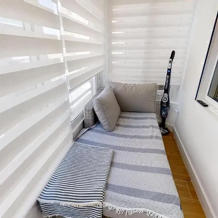Modern Sun And Beach * אל קאמפיו